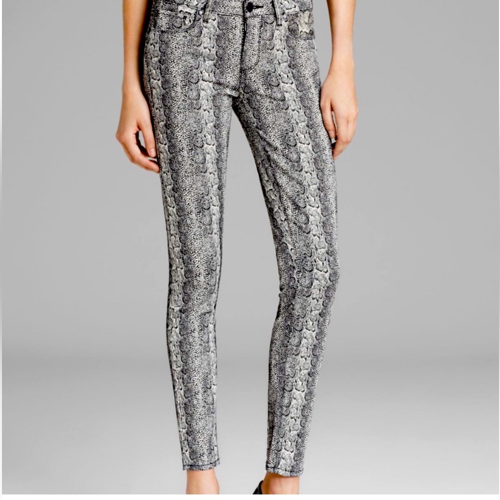 Paige Verdugo Ultra Skinny Python Print Pant sz 28